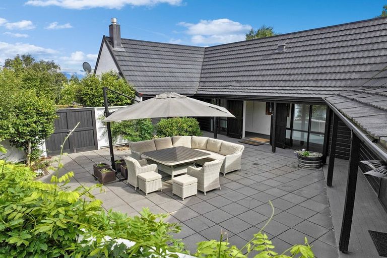 Photo of property in 19 Rimu Lane, Wanaka, 9305