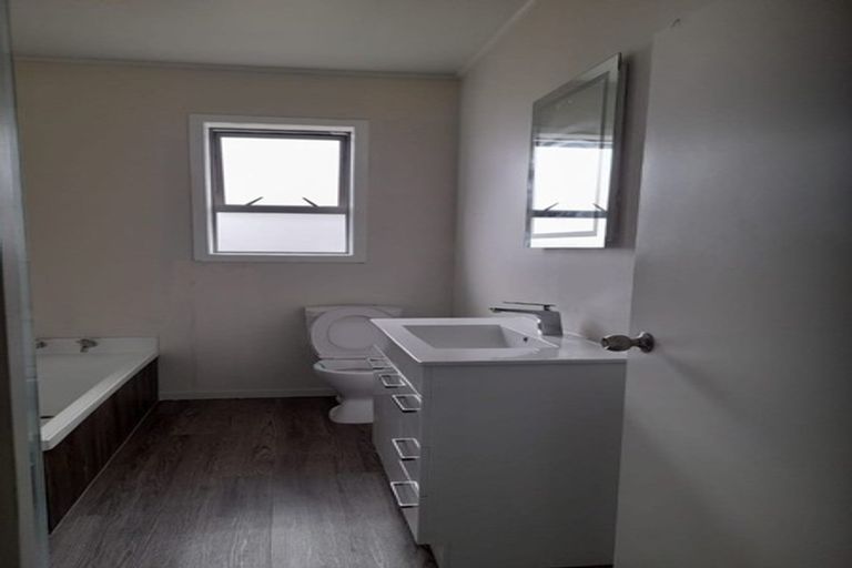 Photo of property in 26 Park Avenue, Papatoetoe, Auckland, 2025