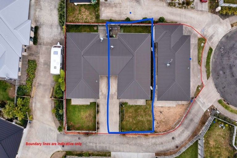 Photo of property in 14 Frederick Place, Whalers Gate, New Plymouth, 4310