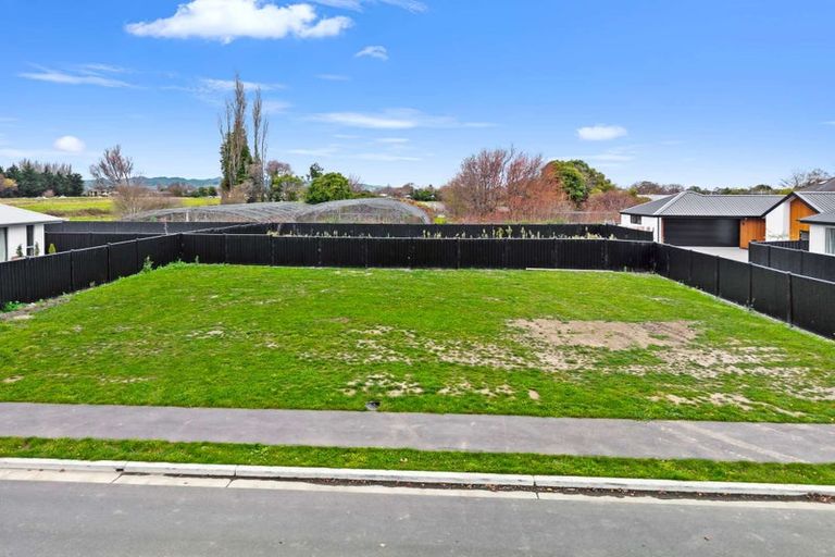 Photo of property in 10 Elsie Lange Way, Casebrook, Christchurch, 8051