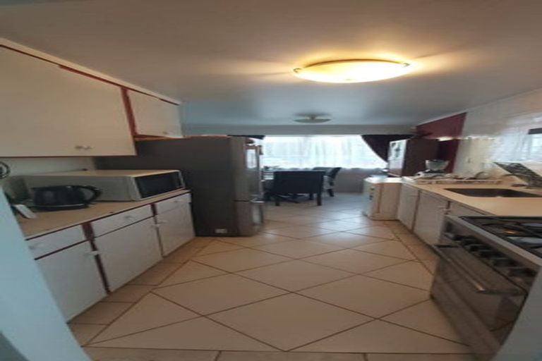 Photo of property in 2/147 Gills Road, Half Moon Bay, Auckland, 2014