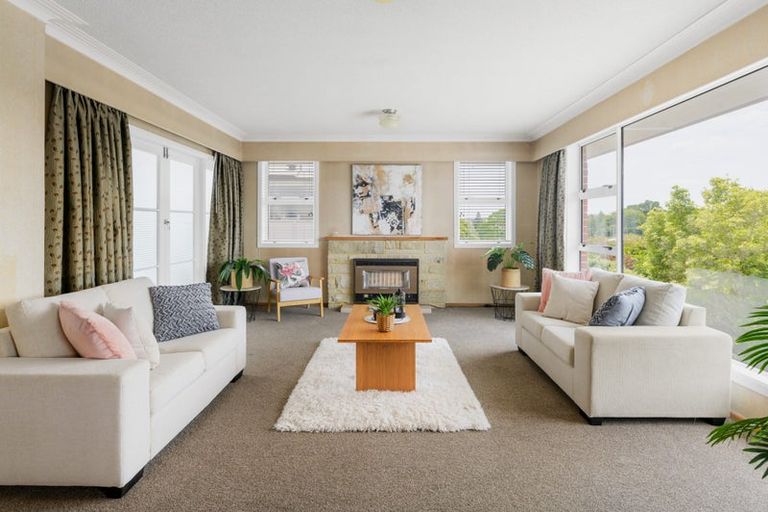 Photo of property in 56 Acacia Crescent, Glenview, Hamilton, 3206