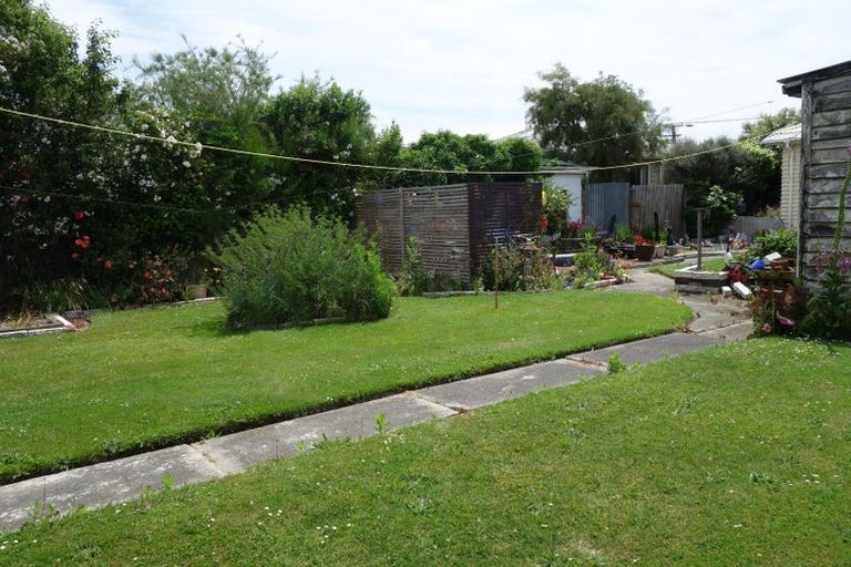 Photo of property in 130 Neville Street, Spreydon, Christchurch, 8024