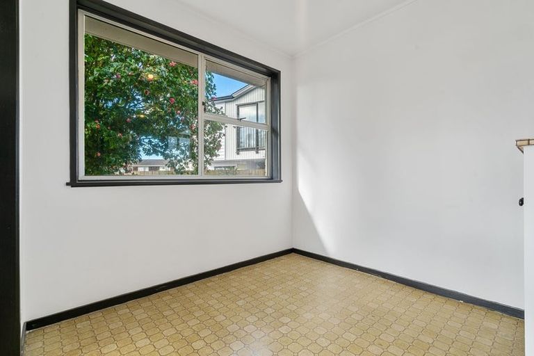 Photo of property in 45 Hokianga Street, Mangere East, Auckland, 2024