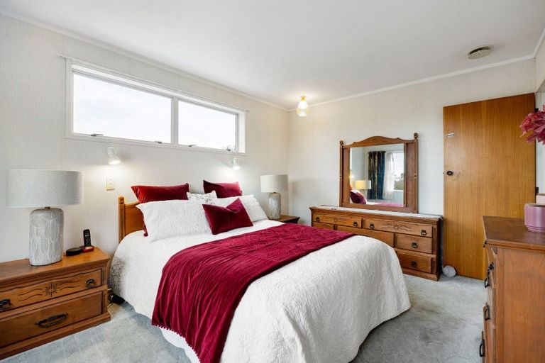 Photo of property in 66 Hooker Avenue, Chedworth, Hamilton, 3210