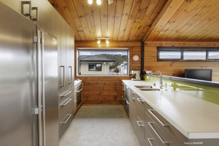 Photo of property in 25 Severn Street, Island Bay, Wellington, 6023