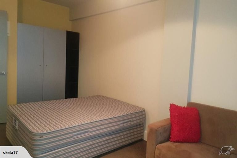 Photo of property in St Pauls Apartments, 72/43 Mulgrave Street, Thorndon, Wellington, 6011