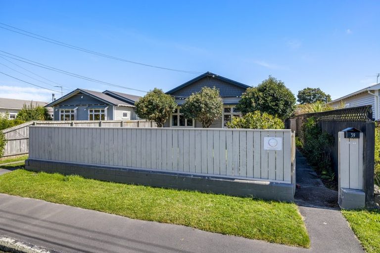 Photo of property in 2/39 Conway Street, Somerfield, Christchurch, 8024
