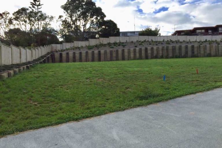 Photo of property in 2 Waititiro Rise, Stanmore Bay, Whangaparaoa, 0932