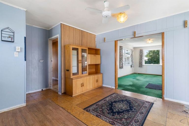 Photo of property in 86 Ennis Avenue, Pakuranga Heights, Auckland, 2010