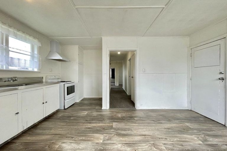 Photo of property in 36 Kummer Crescent, Masterton, 5810