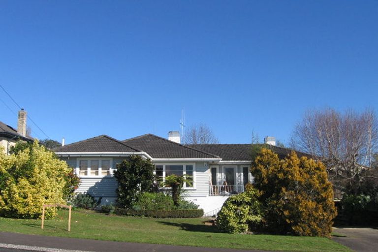 Photo of property in 9 Holden Avenue, Forest Lake, Hamilton, 3200