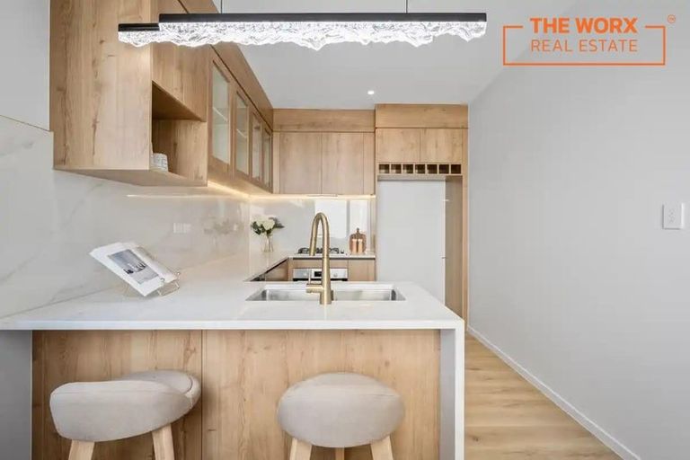 Photo of property in 9d Juliet Avenue, Howick, Auckland, 2014