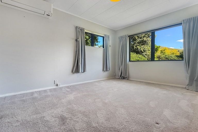 Photo of property in 8 Churchill Drive, Taradale, Napier, 4112
