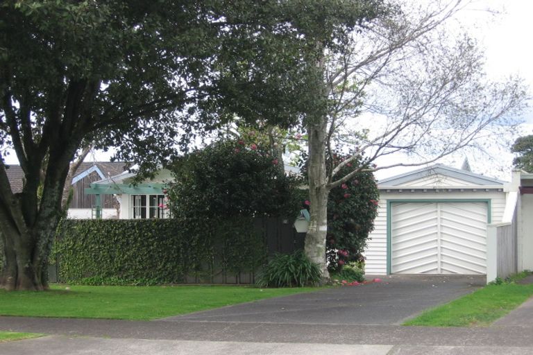 Photo of property in 12b Burrows Street, Tauranga South, Tauranga, 3112