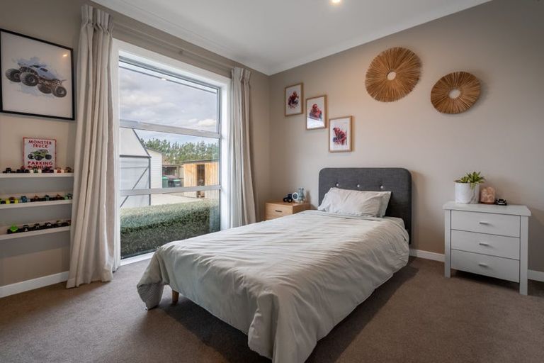 Photo of property in 79 Silver Peaks Drive, West Melton, 7618