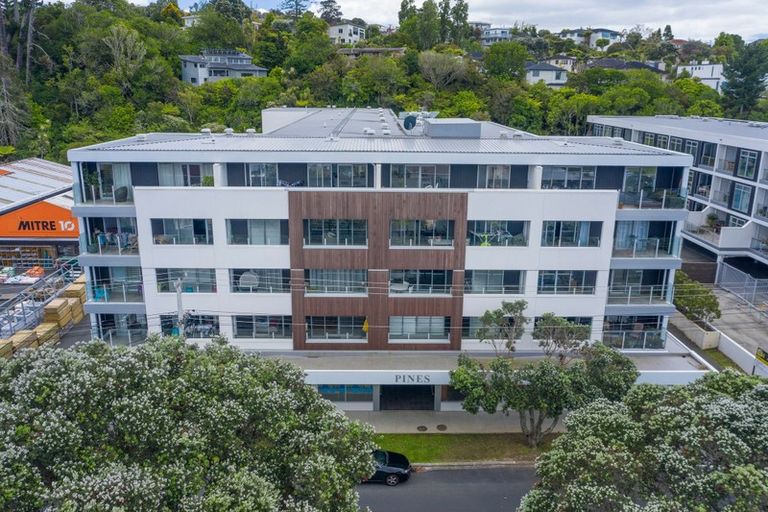 Photo of property in 205/25 Bute Road, Browns Bay, Auckland, 0630