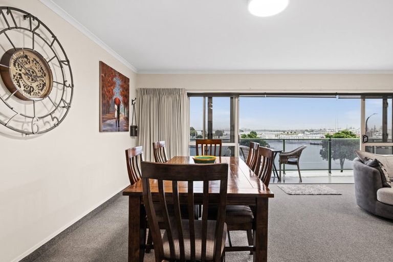 Photo of property in 11/26 West Quay, Ahuriri, Napier, 4110