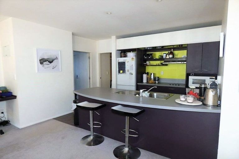 Photo of property in St Peters Apartments, 1e/192 Willis Street, Te Aro, Wellington, 6011