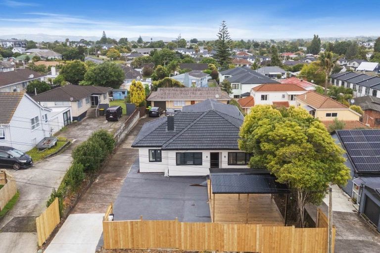 Photo of property in 1/58 Weymouth Road, Manurewa, Auckland, 2102