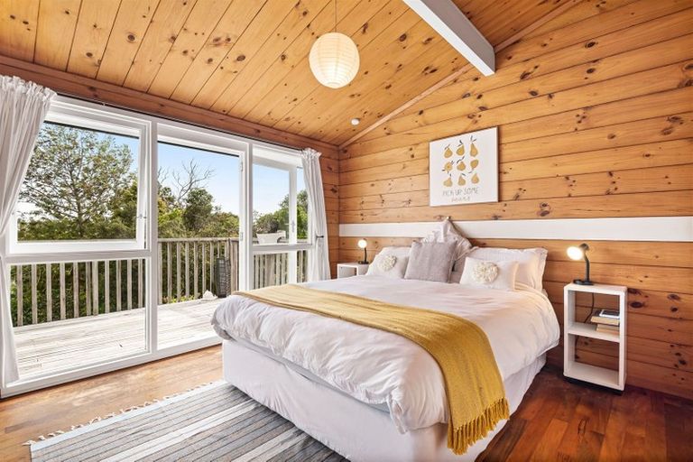 Photo of property in 137 Stredwick Drive, Torbay, Auckland, 0630