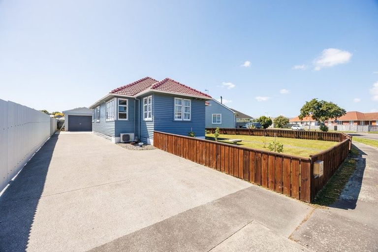 Photo of property in 15 Upham Terrace, Roslyn, Palmerston North, 4414