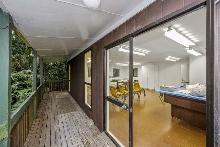 Photo of property in 445 Titirangi Road, Titirangi, Auckland, 0604