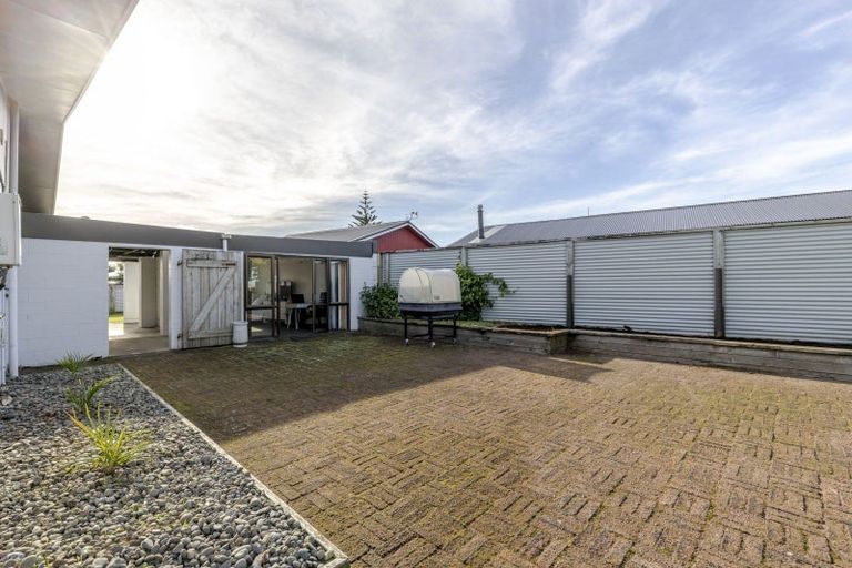 Photo of property in 49 Gardenia Avenue, Bell Block, New Plymouth, 4312