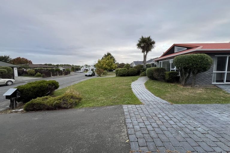 Photo of property in 50 Regency Crescent, Redwood, Christchurch, 8051