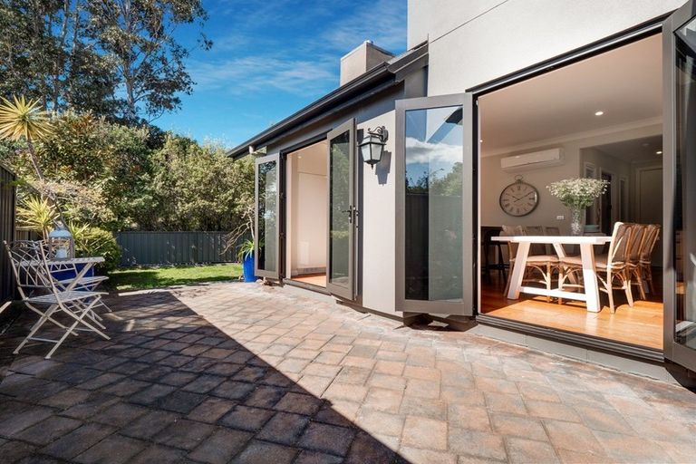 Photo of property in 5b Te Mata Peak Road, Havelock North, 4130