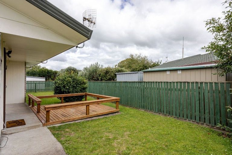 Photo of property in 14 George Street, Dannevirke, 4930