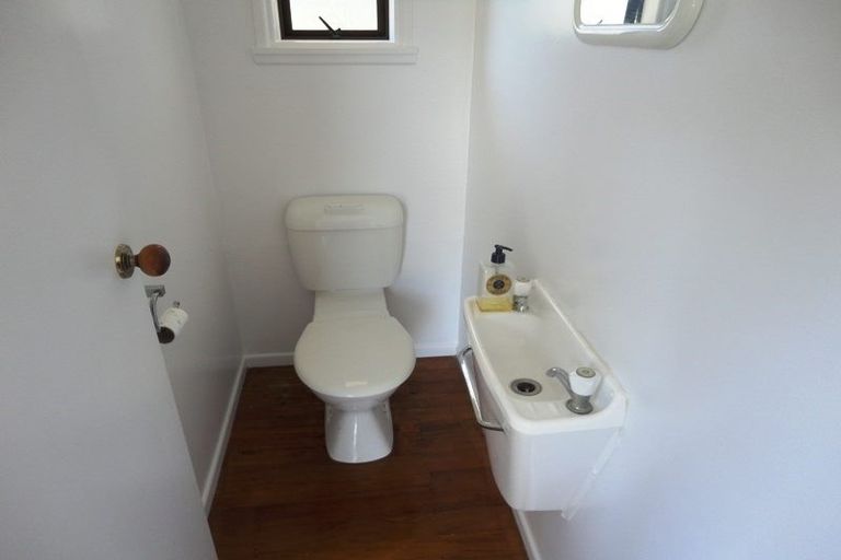 Photo of property in 5 Lawson Way, Weymouth, Auckland, 2103