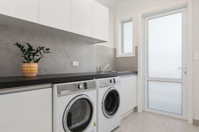 Photo of property in 214 Thirteenth Avenue, Tauranga South, Tauranga, 3112