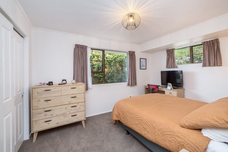 Photo of property in 32 Lowes Place, Solway, Masterton, 5810