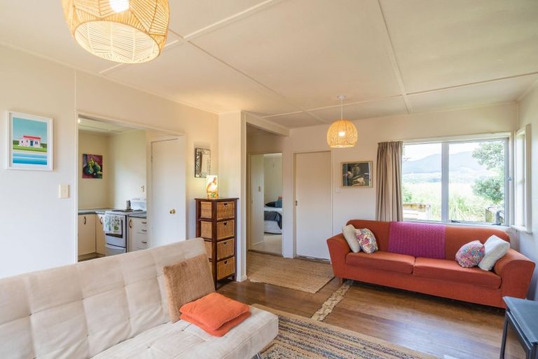 Photo of property in 10b Waikare Road, Raumati Beach, Paraparaumu, 5032