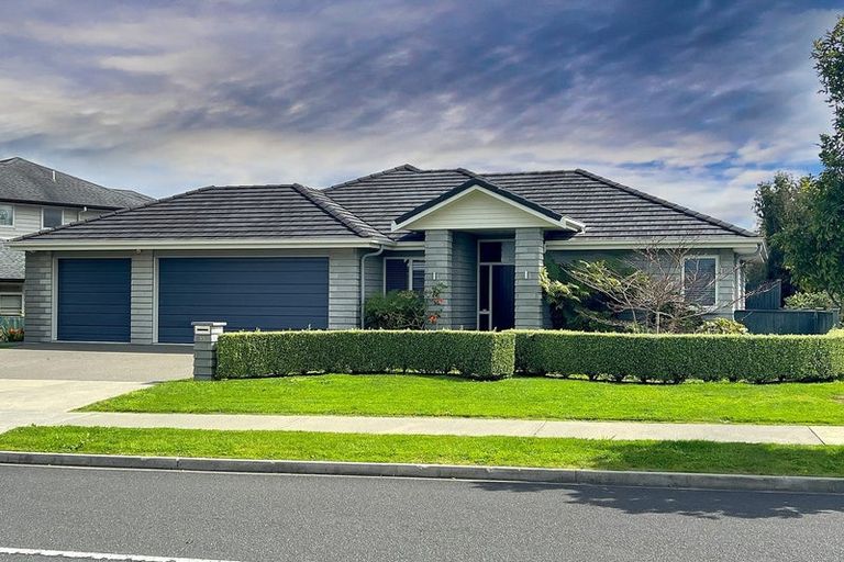 Photo of property in 65 Capriana Drive, Karaka, Papakura, 2113
