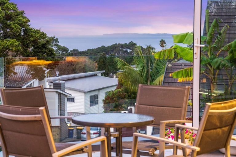 Photo of property in 219 East Coast Road, Campbells Bay, Auckland, 0620