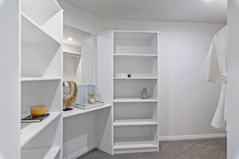 Photo of property in 13 Runanga Grove, Waikanae, 5036