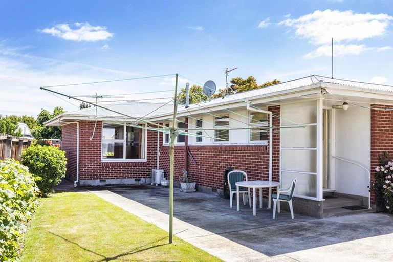 Photo of property in 6 Rochford Place, Bryndwr, Christchurch, 8052