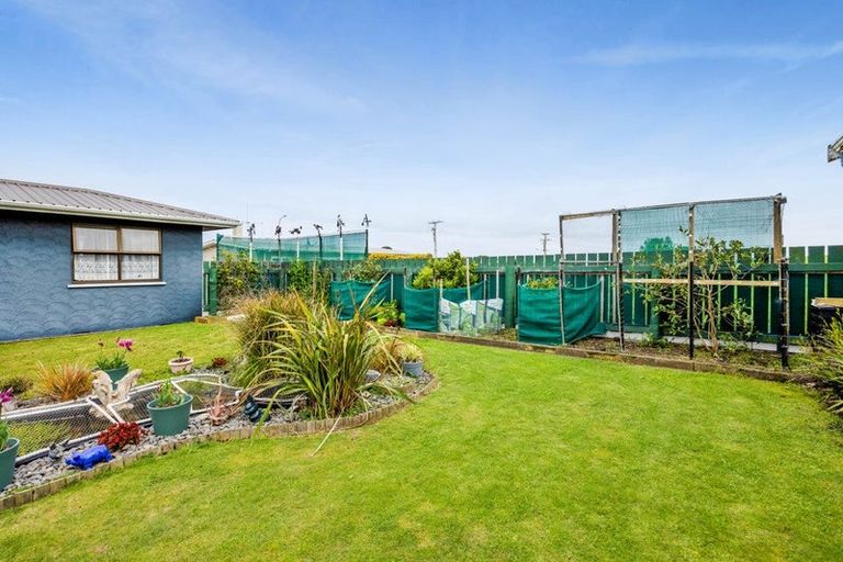 Photo of property in 193 Tasman Street, Opunake, 4616