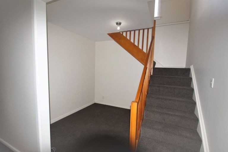 Photo of property in 20 Sevenoaks Drive, Bryndwr, Christchurch, 8053