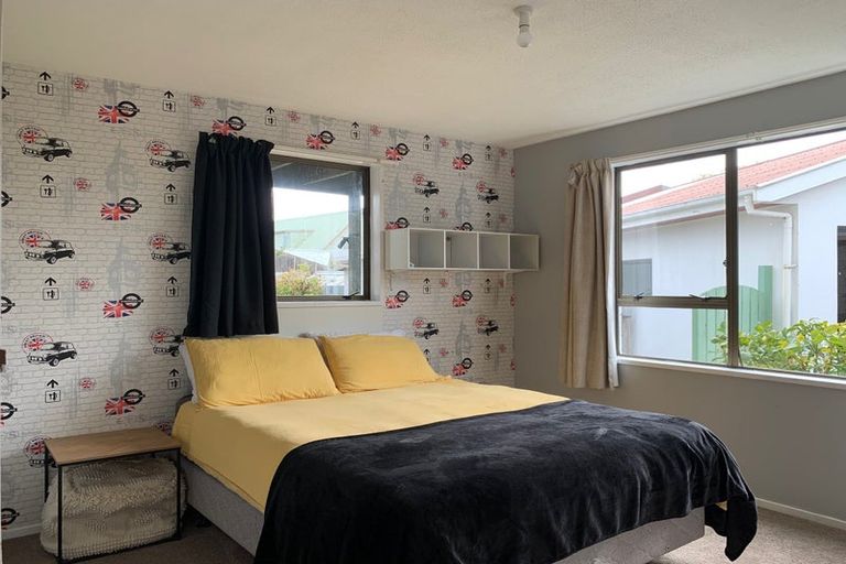 Photo of property in 33 Glassey Drive, Allenton, Ashburton, 7700