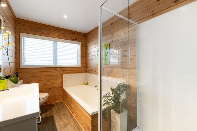 Photo of property in 6 Te Koari Drive, Brookfield, Tauranga, 3110