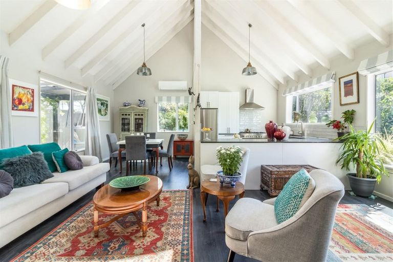 Photo of property in 49a Strowan Road, Strowan, Christchurch, 8052