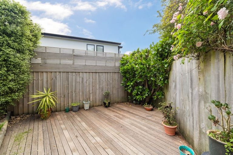 Photo of property in 12b Huntsbury Avenue, Huntsbury, Christchurch, 8022