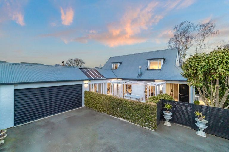 Photo of property in 20 Leinster Road, Merivale, Christchurch, 8014
