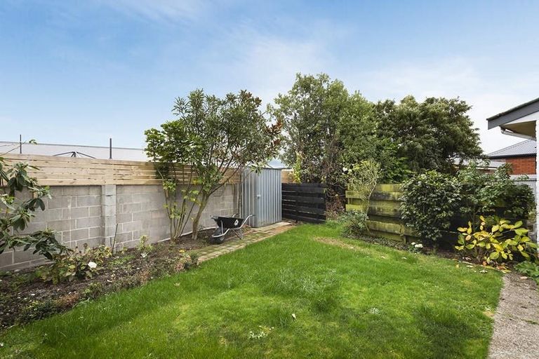 Photo of property in 150b Bay View Road, South Dunedin, Dunedin, 9012