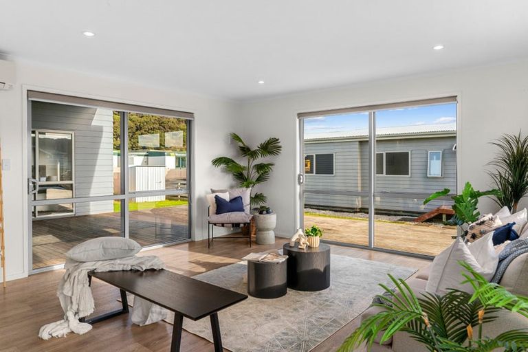 Photo of property in 4b Beachcomber Road, Mangawhai Heads, Mangawhai, 0505