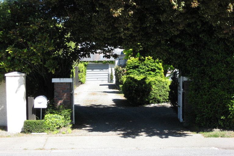 Photo of property in 135 West Belt, Rangiora, 7400