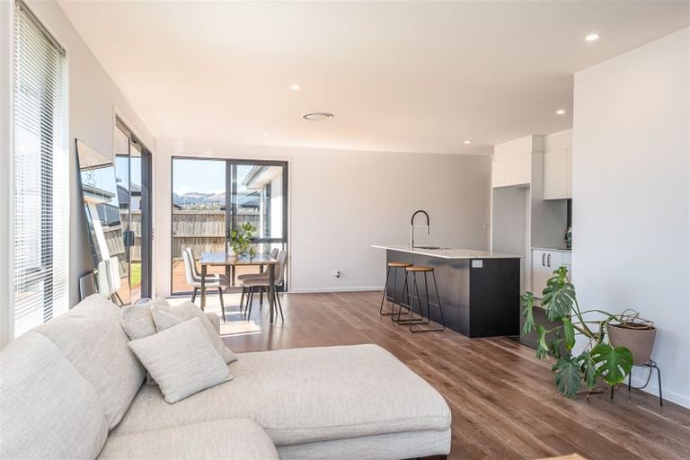 Photo of property in 15 Helen Place, Halswell, Christchurch, 8025